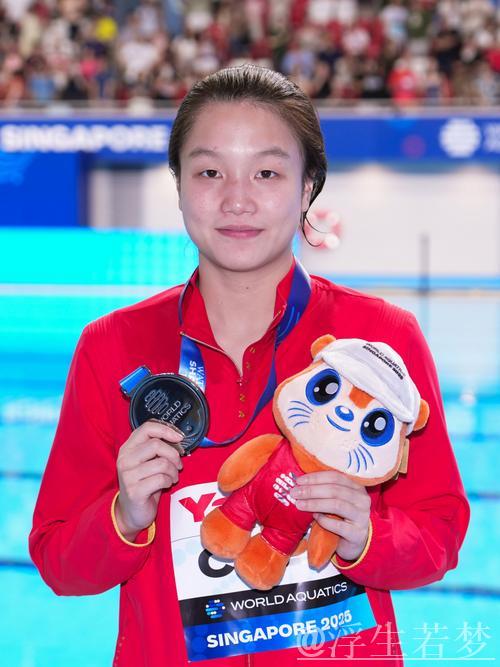 女子3米跳板精彩集锦：陈佳亮相跳水世界杯总决赛